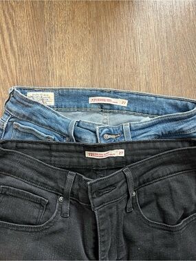 Levi's High Rise Skinny Jeans - Black & Light Blue